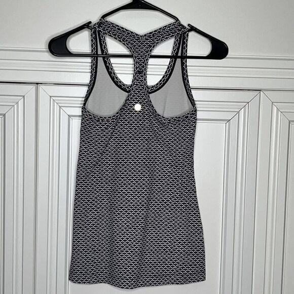 Lululemon Cool Racerback II *Nulu Monochromic Black Size 4? - Picture 4 of 6
